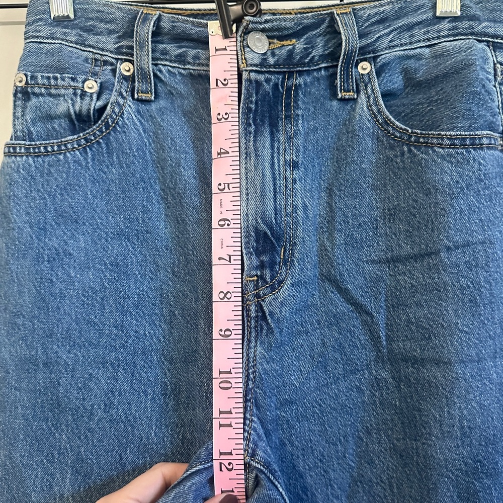 Levi’s High Loose Taper Blue Denim Jeans - Picture 5 of 6